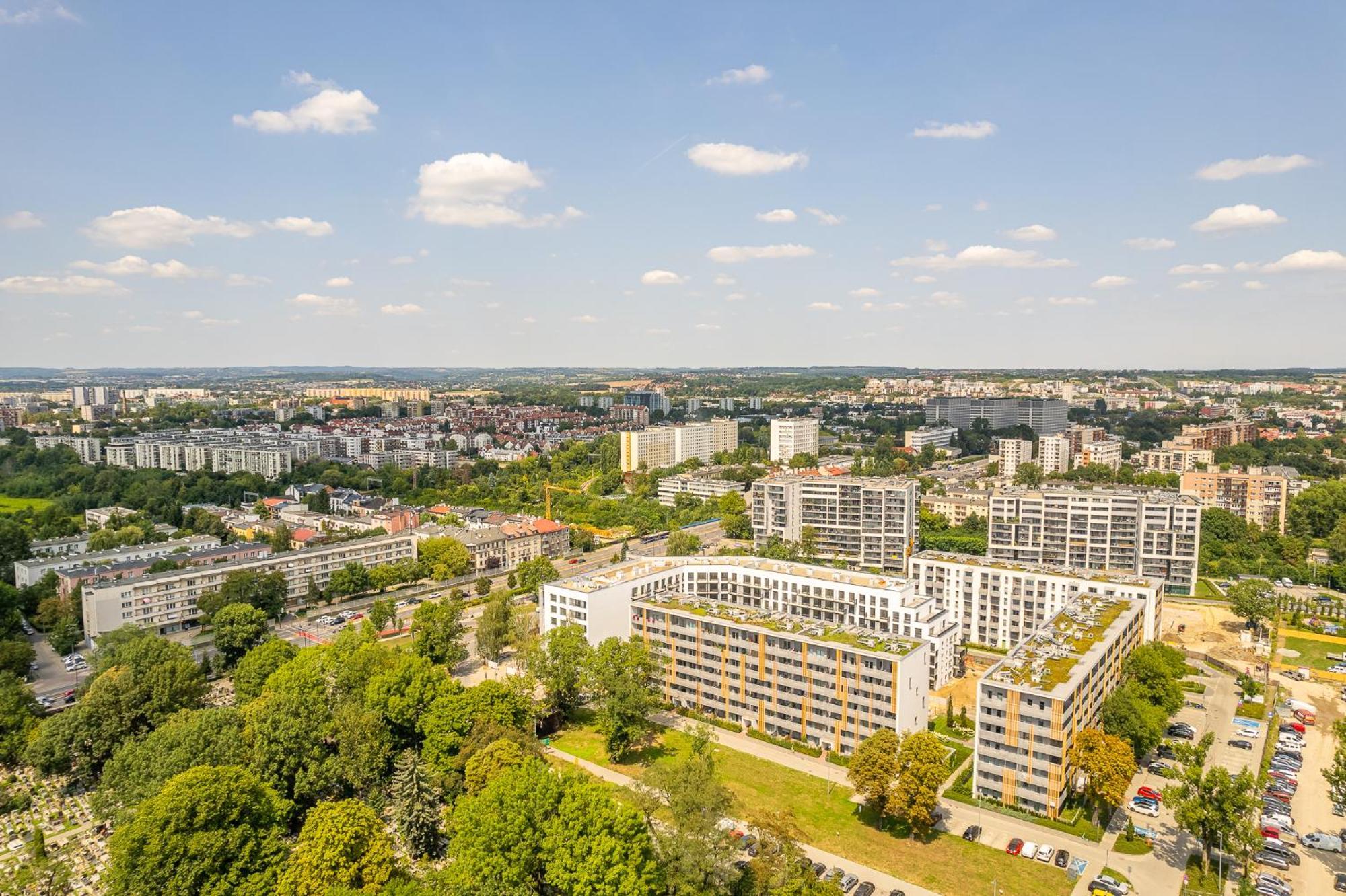 Apartament Old Town - Bus&tram Stops Nearby, Balcony - By Rentujemy Kraków