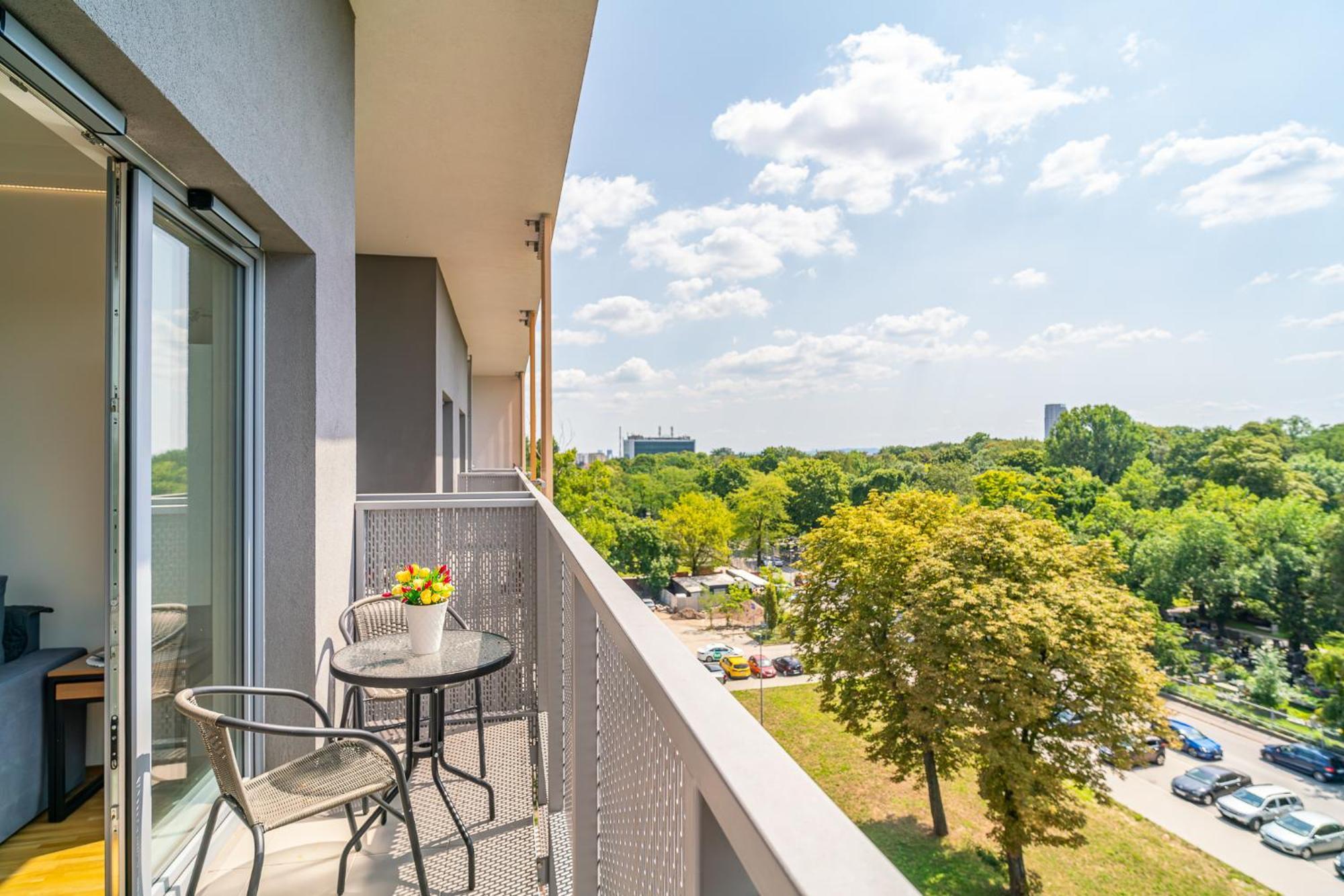 Old Town - Bus&tram Stops Nearby, Balcony - By Rentujemy * Krakow